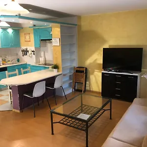 Large With Garage And Terrace Apartament